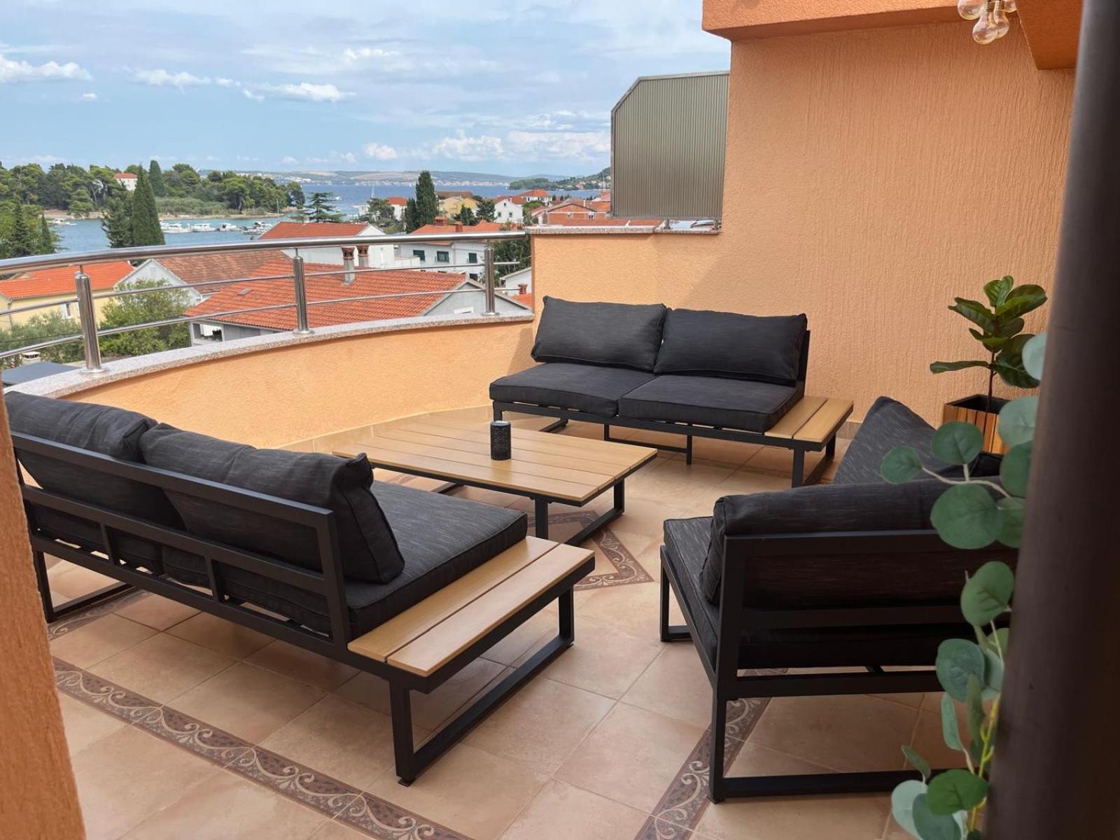 Adriatic Oasis Apartments Preko Exterior photo